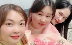 在车里打扑克的又叫又疼